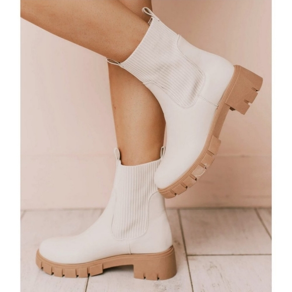 Off White Chunky Lug Sole Platform Elastic Sock Ankle Chelsie Bootie Boots - Picture 1 of 5
